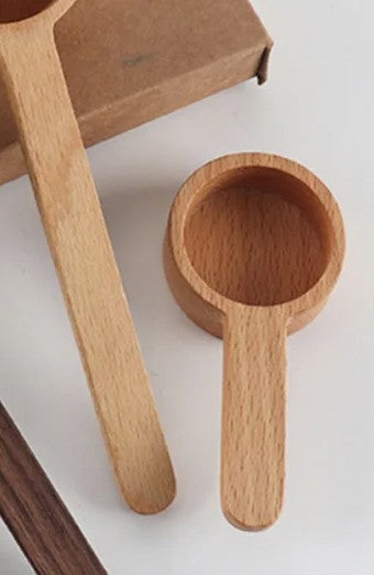 cuillère à café bois claire a manche court