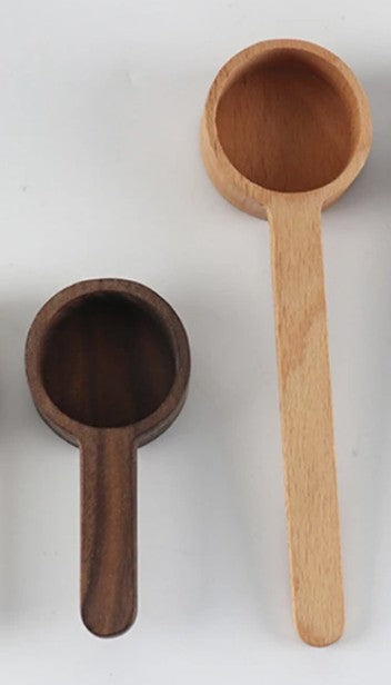 Cuillère à café bois claire a manche long