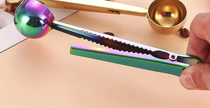 cuillere-a-cafe-clip-iridescente