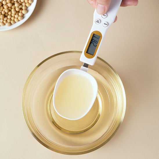 Cuillère doseuse​ ramasse huile