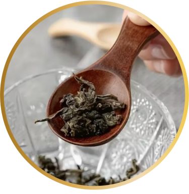 cuillère en bois foncée