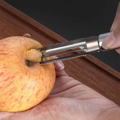 économe inox avec pointe retire œil de pomme