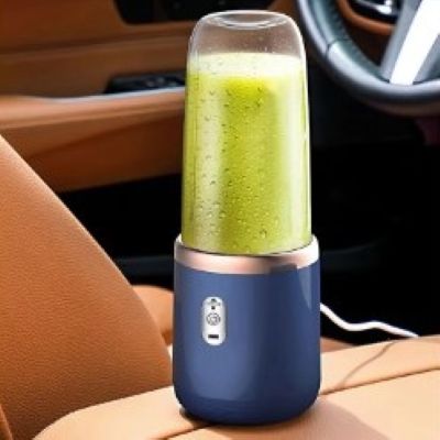 Presse agrume électrique dans automobile