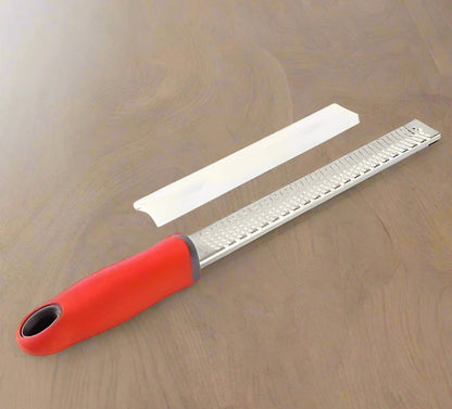 râpe microplane manche rouge